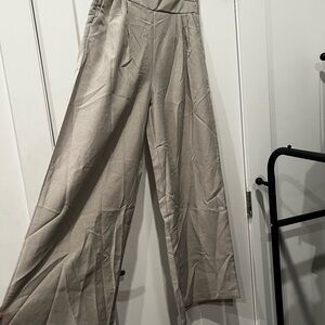 Elegant Women's Cream Wide-Leg Pants